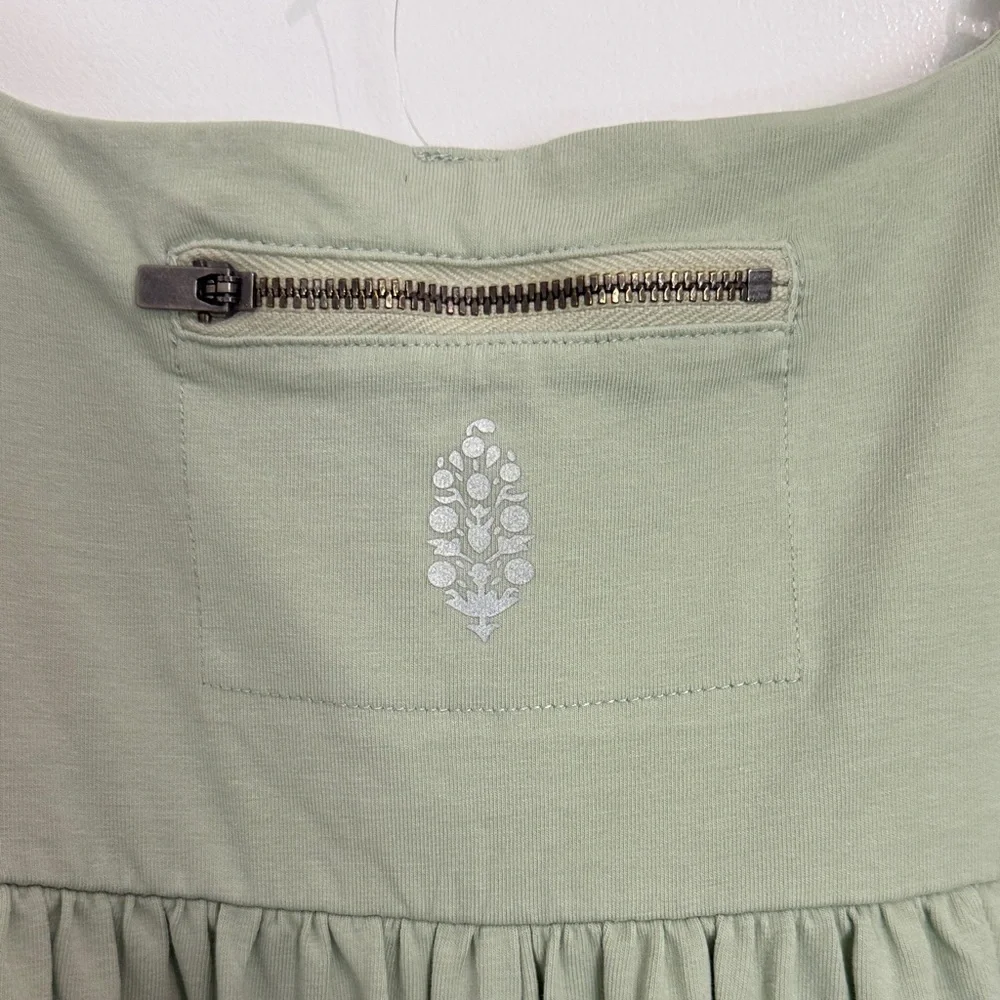 Elegant Green romper - Picture 3 of 5